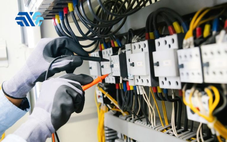 6 ngành nghề bắt buộc sử dụng găng tay bảo hộ lao động - Hình 2