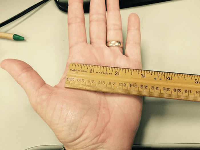 Cách đo size găng tay (Nguồn ảnh: Sưu tầm)