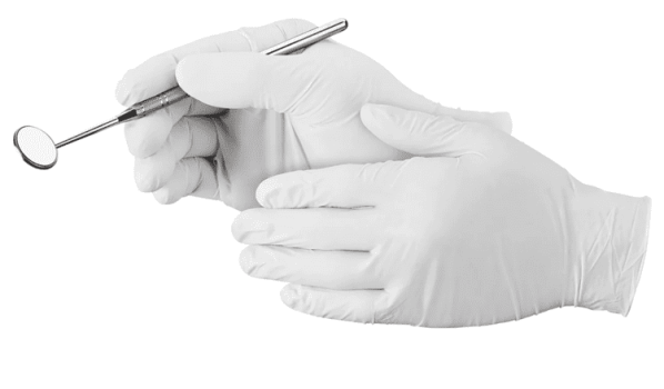 Găng tay Nitrile trắng thường có cấu tạo phủ nhám, gồm 2 phân loại phổ biến là không bột và có bột (Nguồn ảnh: Sưu tầm)