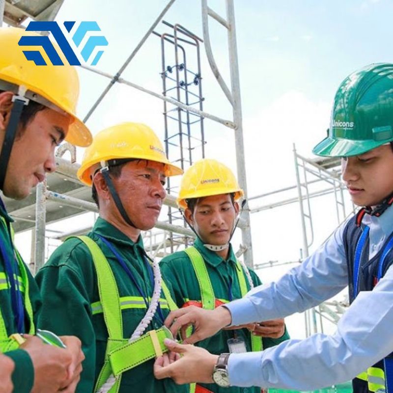 Ứng dụng của nón bảo hộ lao động trong các lĩnh vực xây dựng